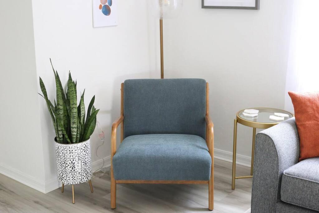 Sanctuary Gainesville Bright 2 Bedroom King Condo 외부 사진